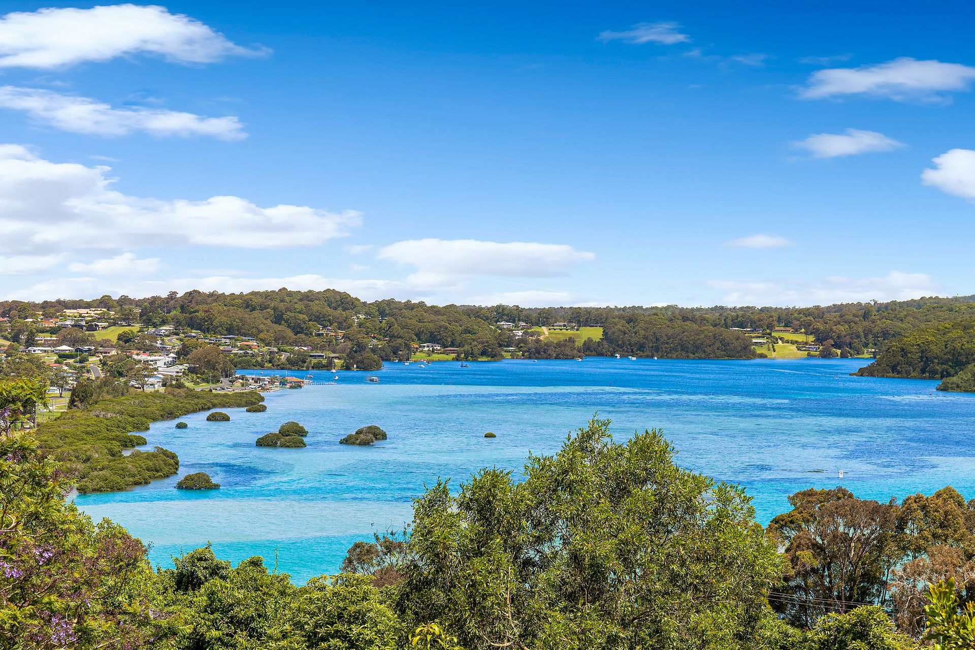 Wagonga Lagoon Views 25 Hillcrest Ave, North Narooma